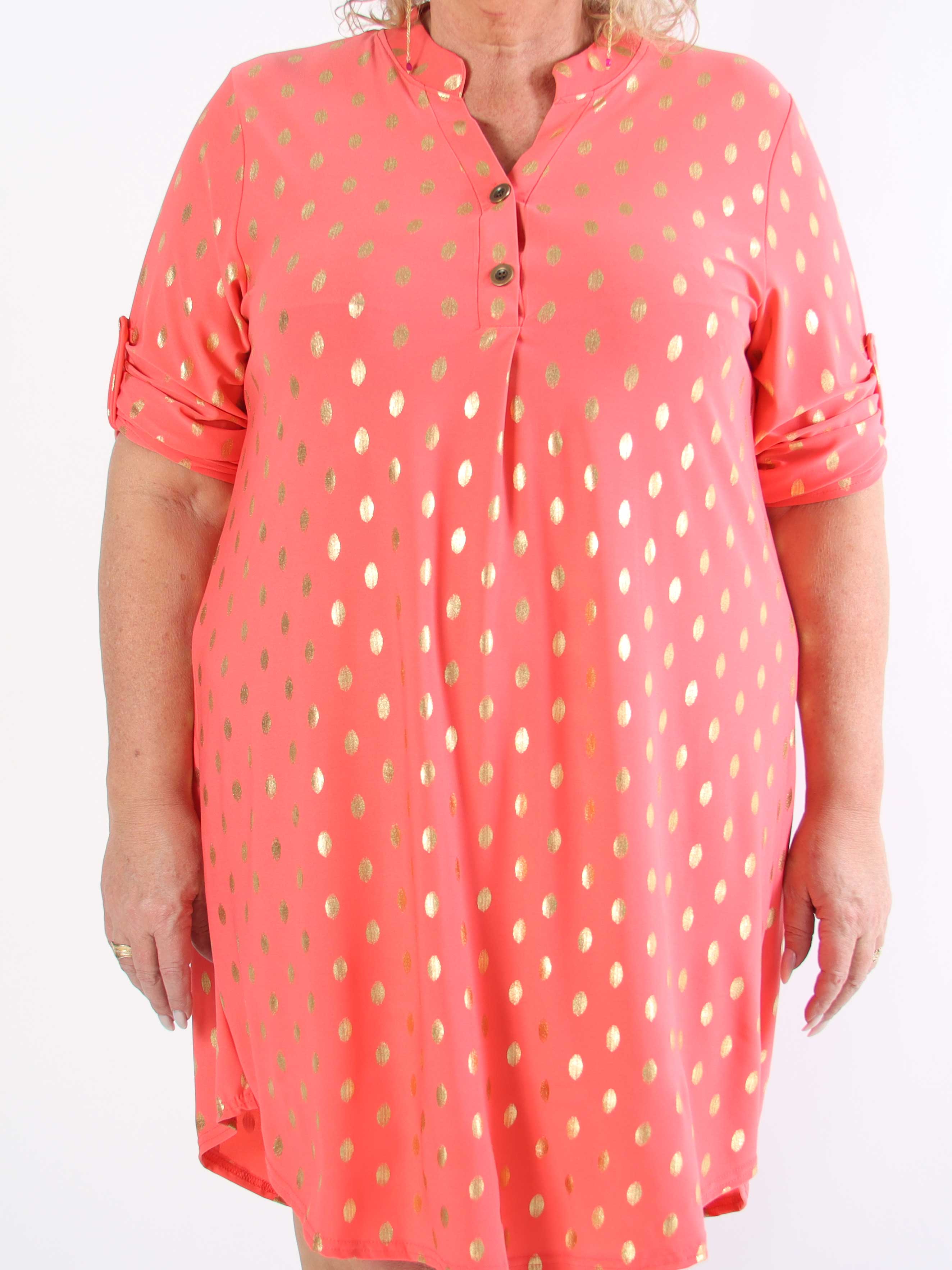 Ebba Gold Long - Elastisk plus size-klänning med guldprickar